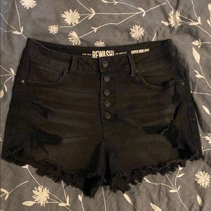 🥰🎉Rewash Women's Black High-Rise Shorts🏷️🛍️